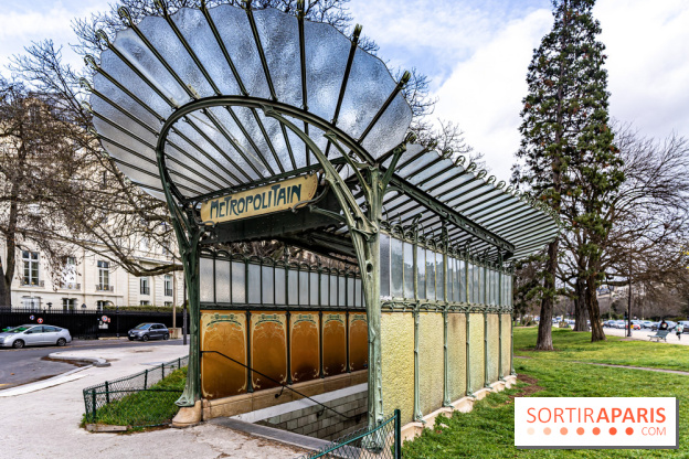 Le dernier édicule de type B d'Hector Guimard - Métro Porte Dauphine