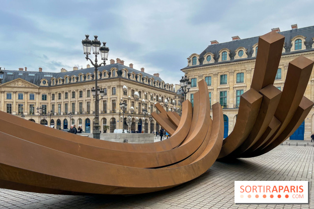 Les installations de Bernar Venet Place Vendôme