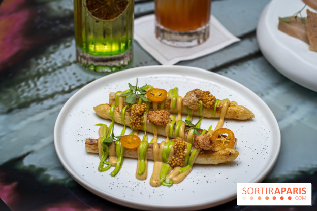 Rivages restaurant du Scribe par Martin Simolka -  sperges blanches des landes - moutarde fumée - kumquat