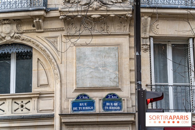 La plus grande cariatide de Paris