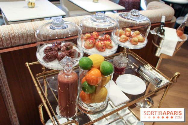 Butterfly Pâtisserie de Matthieu Carlin à l'Hôtel de Crillon - Charriot de Madeleines (2)