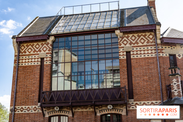 Parc de Bécon à Courbevoie - Pavillon des Indes - Cerisiers en fleurs -  A7C0016