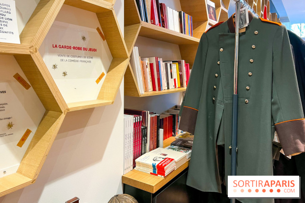 Vente de costumes de la Comédie Française
