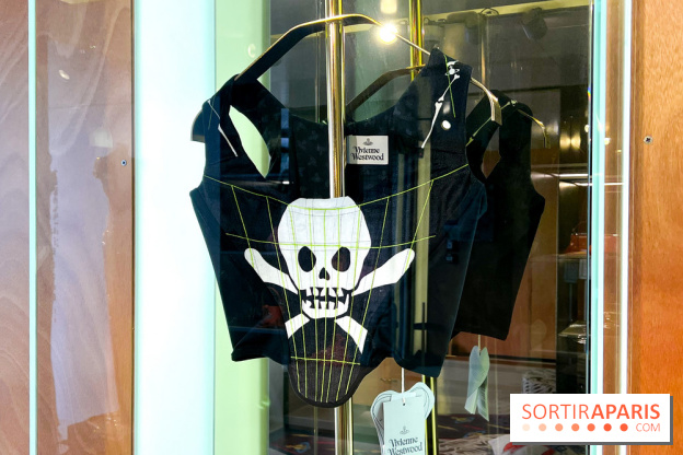 Vivienne Westwood Corsets - image00001