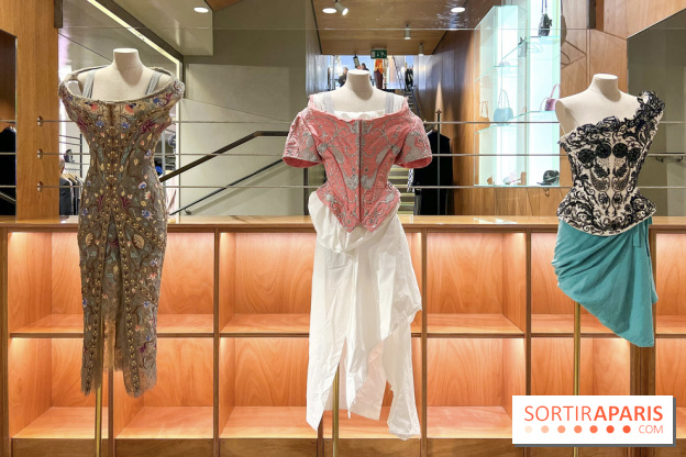 Vivienne Westwood Corsets - image00005