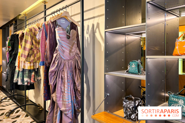 Vivienne Westwood Corsets - image00013