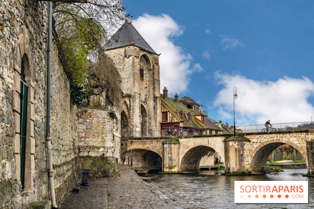 Moret-sur-Loing - citée médiévale - plus beaux détours de France