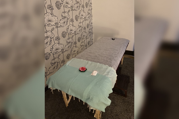 Massage et Plénitude : le salon de massage ayurvédique - salle massage