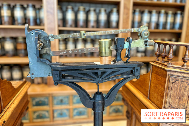 Musée de la Pharmacie - Dynastie Menier - IMG 2211