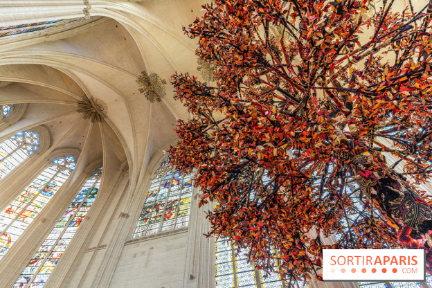 Arbre de vie de Joana Vasconcelos au Château de Vincennes