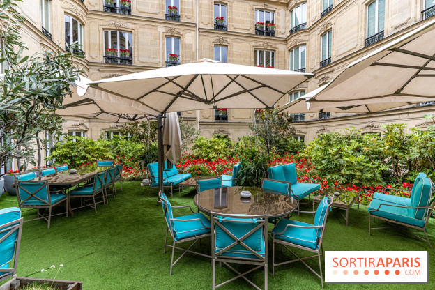 La terrasse cachée du Joy à l'Hôtel Fouquet's 2023 : le jardin de coquelicots -  A7C2751