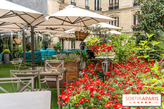 La terrasse cachée du Joy à l'Hôtel Fouquet's 2023 : le jardin de coquelicots -  A7C2735