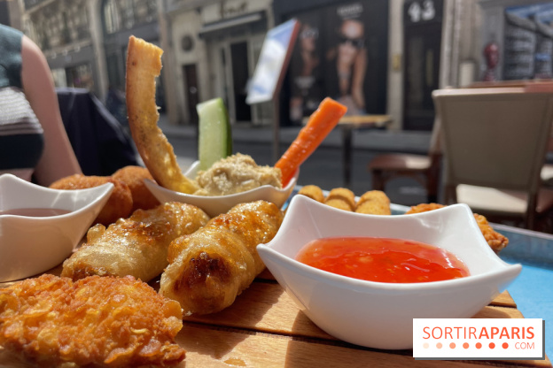 Tata Burger, le restaurant aux burgers en forme de zizi dans le Marais - 5E619B4B 0CF3 4194 9264 8BED7E095334