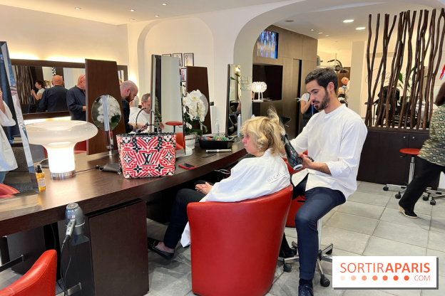 Salon Michel Brosseau - Intérieur salon de coiffure