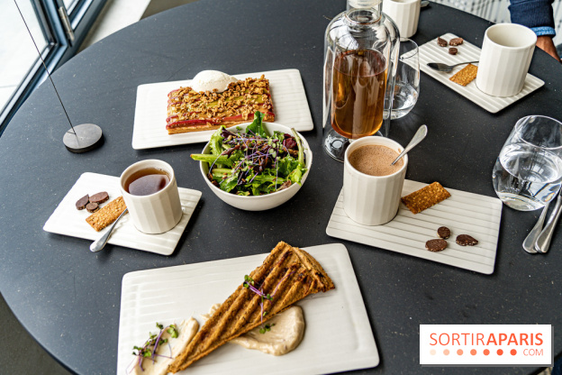 Le Tea Time secret de la Halle aux Grains dans la Bourse de Commerce -  A7C3370