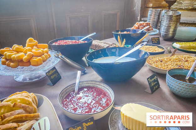 La Gaîté Lyrique propose des brunchs abordables aux saveurs dépaysantes, dans un décor majestueux - IMG20230521111502