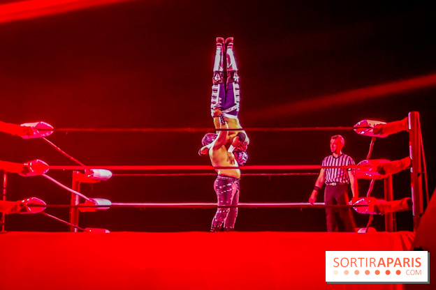 Nuit Blanche 2023 : la lucha libre fait le show sur la place du Châtelet !