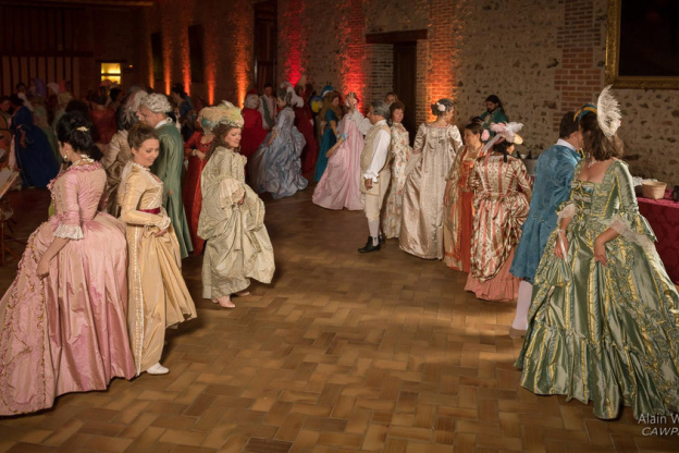 Bal des Insugents - 35695474 1720588804724238 5199106148585701376 o