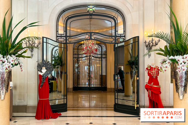 Exposition mode au Plaza Athénée pour la Fashion Week Haute Couture - image00009