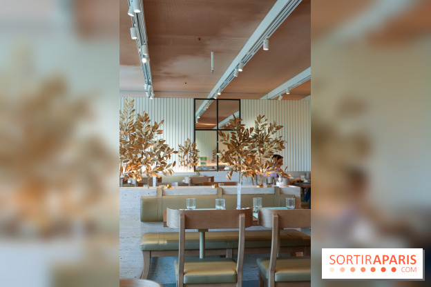 Laurier by Mavrommatis aux Galeries Lafayette - Salle