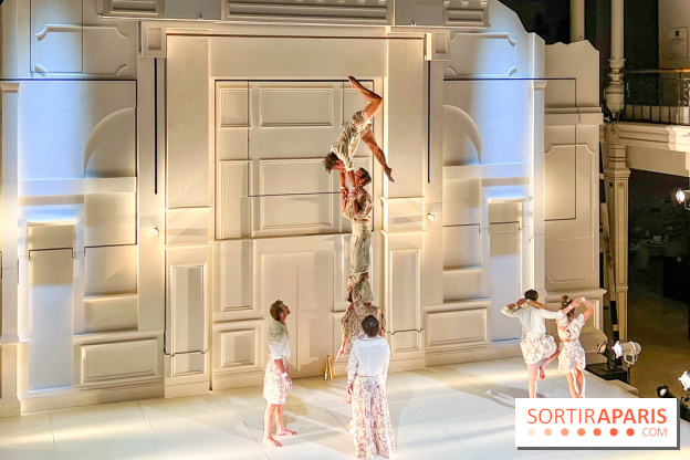 Entre Chiens et Louves, le nouveau spectacle du Bon Marché Rive Gauche et du Cirque Le Roux