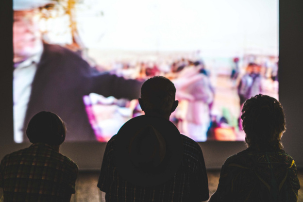 Vedettes de Paris organise son cinéma en plein air  - aneta pawlik h5cFbbecEuY unsplash[61]