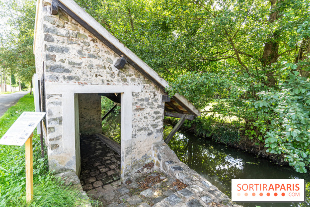 Folies lavoirs, les lavoirs des Yvelines et de la Vallée de Chevreuse accueillent l'art contemporain -  A7C0300