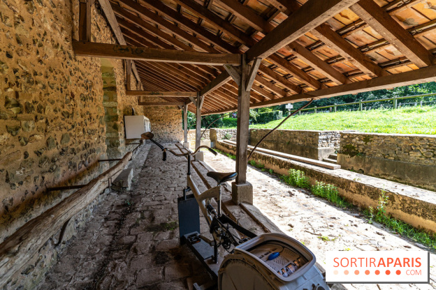 Folies lavoirs, les lavoirs des Yvelines et de la Vallée de Chevreuse accueillent l'art contemporain -  A7C0284