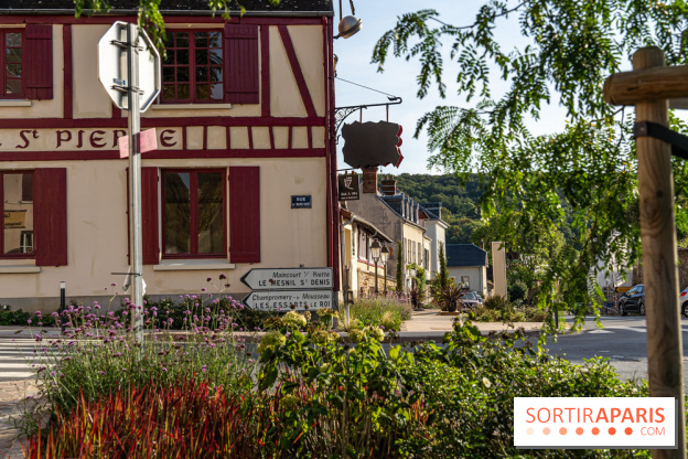 Village de Dampierre en Yvelines  -  Auberge Saint-Pierre