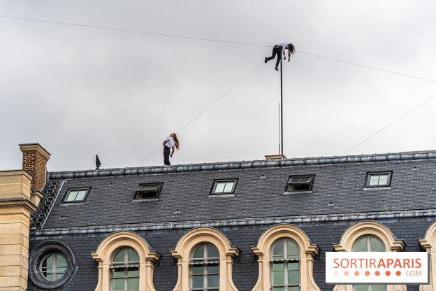 Horizon, le spectacle dans la cours du Palais Royal