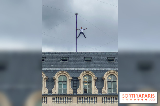 Horizon, le spectacle dans la cours du Palais Royal