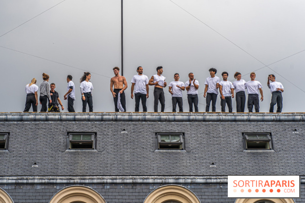 Horizon, le spectacle dans la cours du Palais Royal