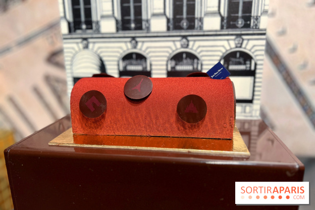 Jean-Paul Hévin - Bûche chocolat cardamome 2023