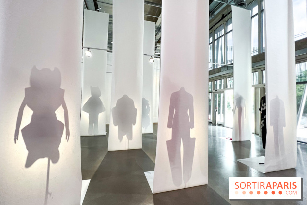 Carla Fernández. L'avenir fait main : l'exposition mode & textile gratuite à la Galerie du 19M (Chanel)