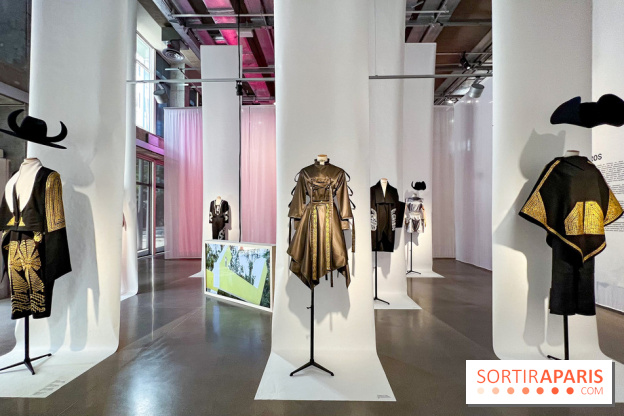 Carla Fernández. L'avenir fait main : l'exposition mode & textile gratuite à la Galerie du 19M (Chanel) - image00056