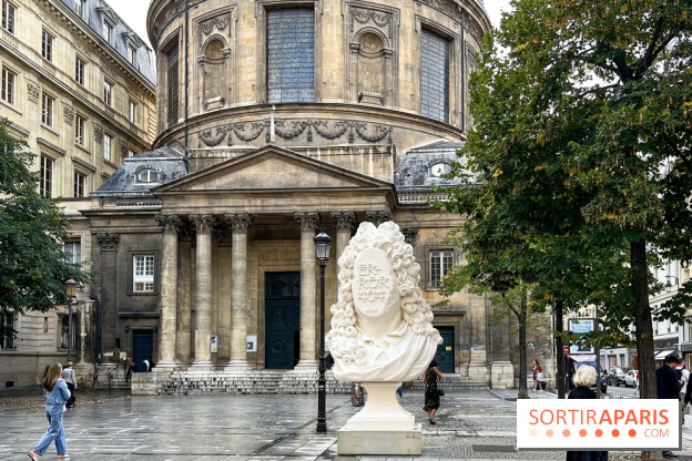 L'exposition en plein air des œuvres monumentales de RERO - Quartier Faubourg Saint-Honoré