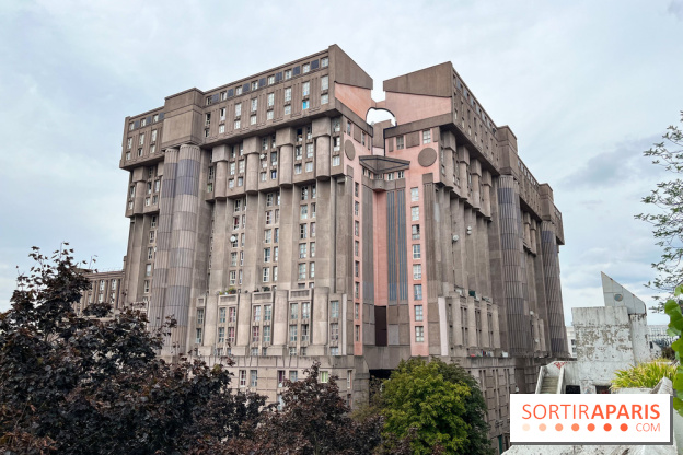 Découverte de l'architecture de Noisy-le-Grand, des Arènes de Picasso aux Espaces Abraxas