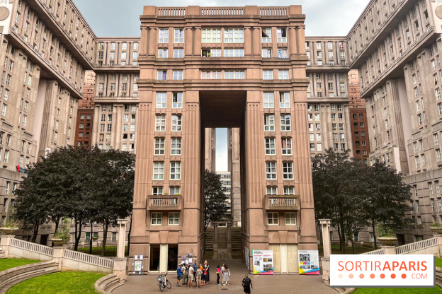 Découverte de l'architecture de Noisy-le-Grand, des Arènes de Picasso aux Espaces Abraxas