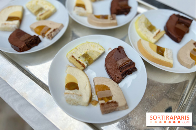 Hugo & Victor - Découpe bûches de Noël 2023 - E5B59728 BABD 40EB BA97 033F97C8A878