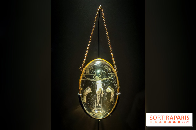 Voyage dans le cristal, l'exposition étincelante à découvrir au musée de Cluny - nos photos