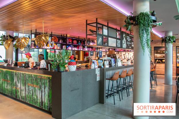 Moxy Paris Val d'Europe bar