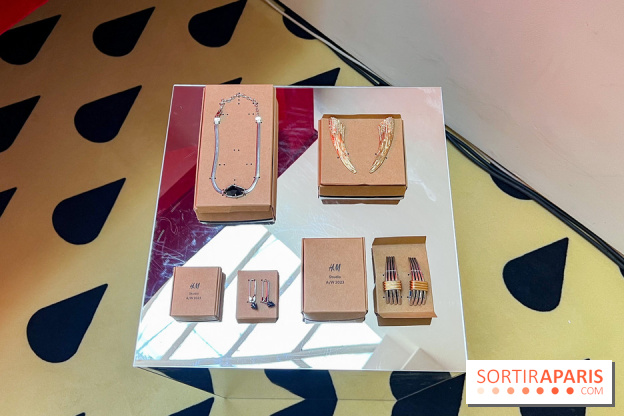 Le pop-up store évènement de H&M Studio dans une galerie d'art - Paris Fashion Week - image00012