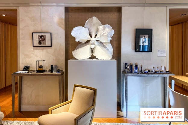 Les Fleurs du Mal, l'exposition gratuite sur les fleurs à la Maison Guerlain - Champs-Élysées