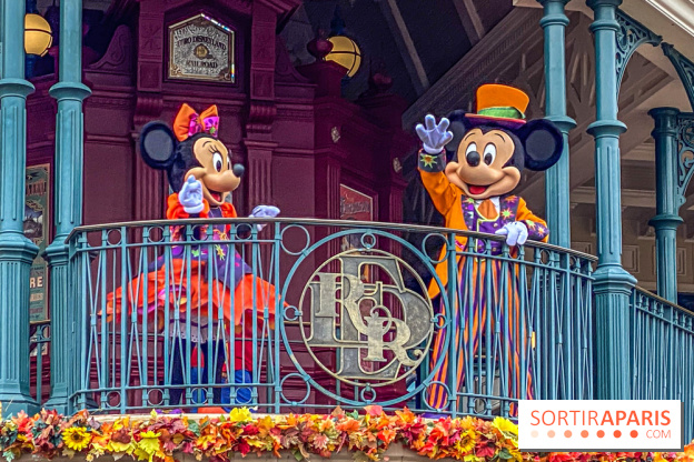 Halloween 2023 Disneyland Paris - Mickey Minnie