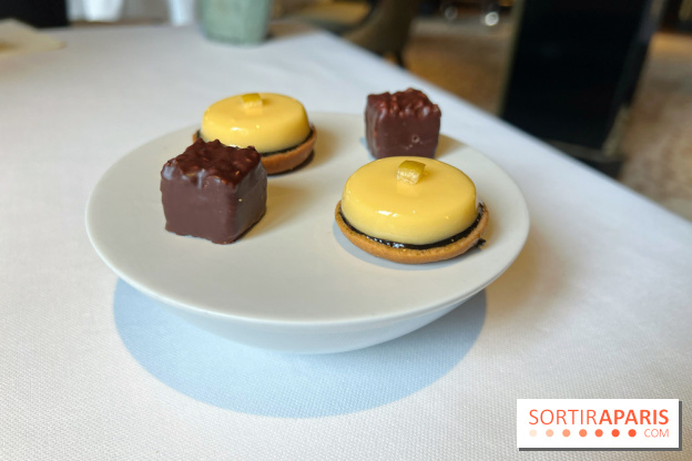 Menu chasse Le Gabriel, La Réserve - Mignardises