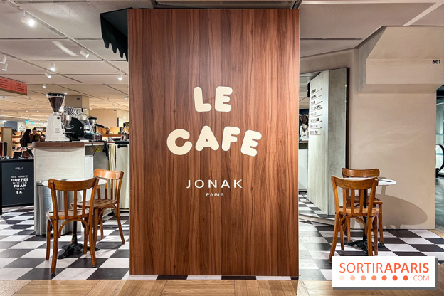Café Jonak et collections chaussures marrons - Galeries Lafayette Haussmann