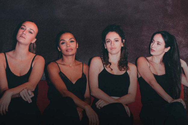 Spectacle à Paris : Amelle Chabi et Zoé Marchal dans "Michetonneuse" à l'Apollo dès le 18 janvier