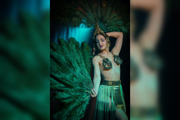 Music-Hall Colette 2024 : Don't Miss the Show at Théâtre Tristan Bernard, Paris