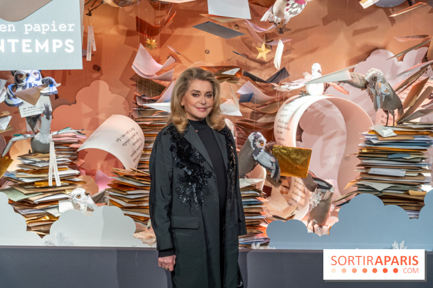 Les vitrines de Noël du Printemps 2023 - inauguration avec Catherine Deneuve