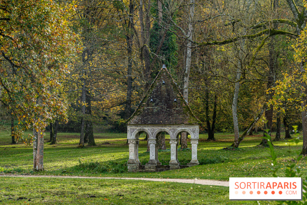 L'Abbaye des Vaux de Cernay par Paris Society - les photos -  fontaine Saint-Thibault